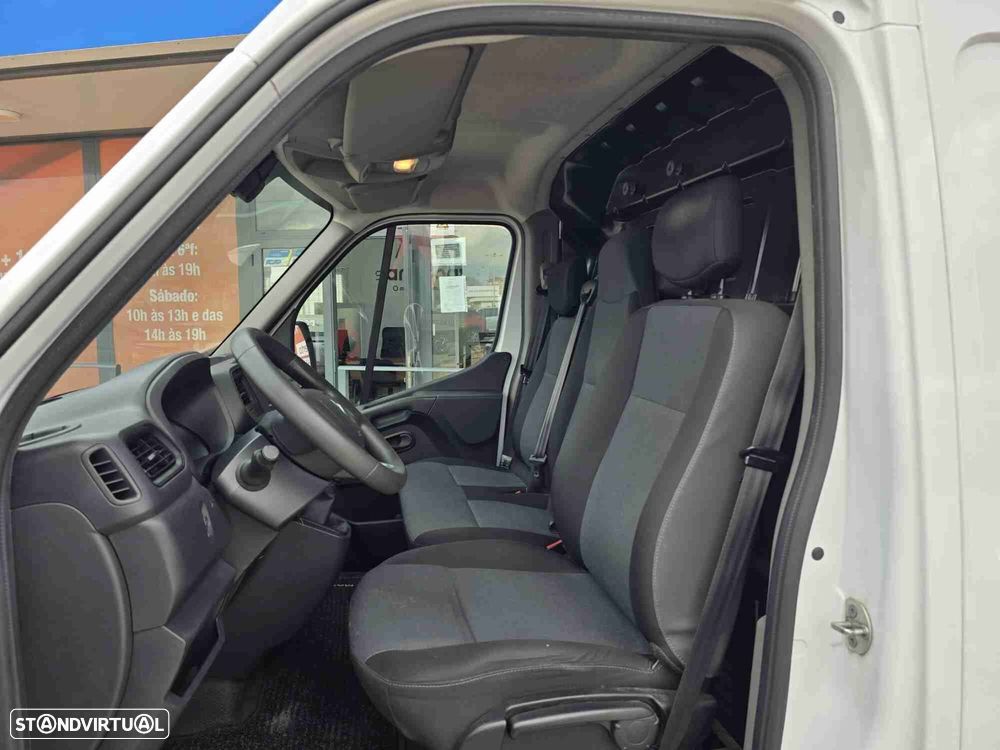 Renault Master 2.3 dCi L2H2 3.5T SS - 6