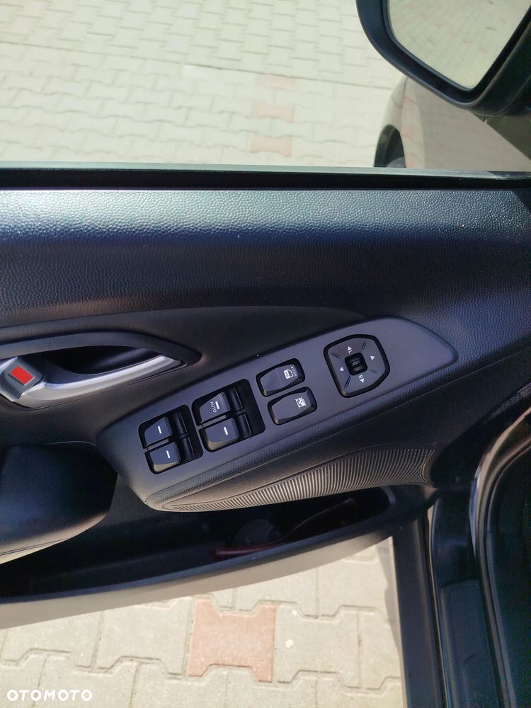 Hyundai ix35 2.0 CRDi 2WD Style - 16