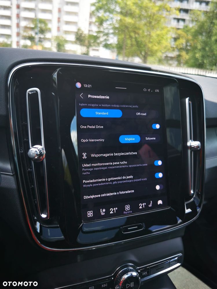 Volvo XC 40 82kWh Recharge Twin AWD Ultimate - 37