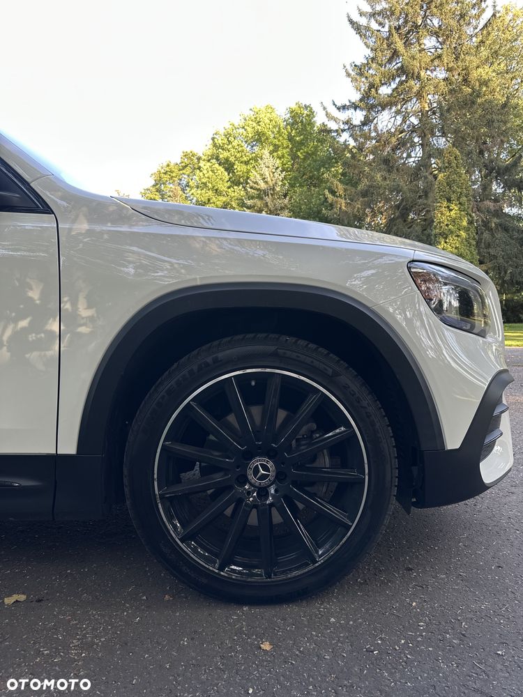 Mercedes-Benz GLB 250 4Matic 8G-DCT AMG Line - 14