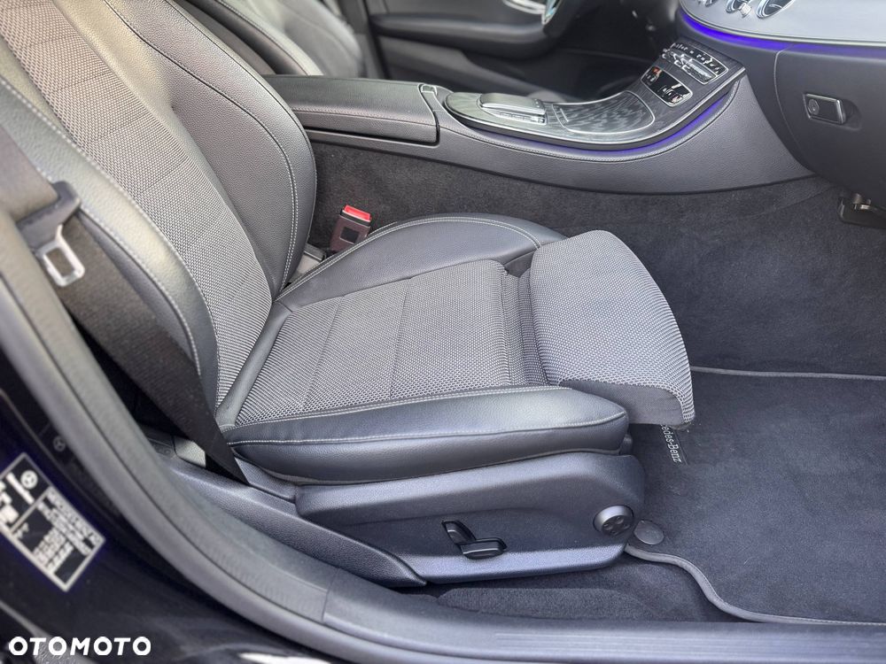 Mercedes-Benz Klasa E 220 d 9G-TRONIC Avantgarde - 31