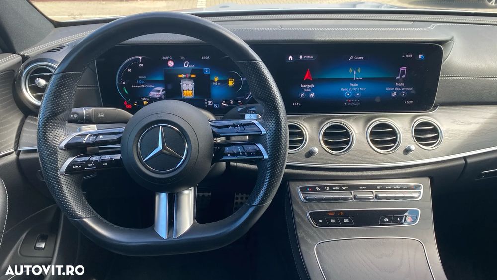 Mercedes-Benz E 220 d All-Terrain 4MATIC Aut. - 10