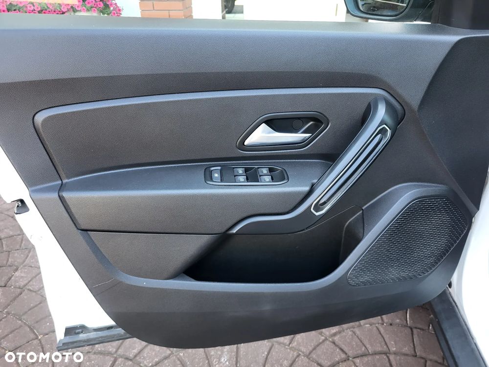 Dacia Duster TCe 125 4WD Comfort - 36