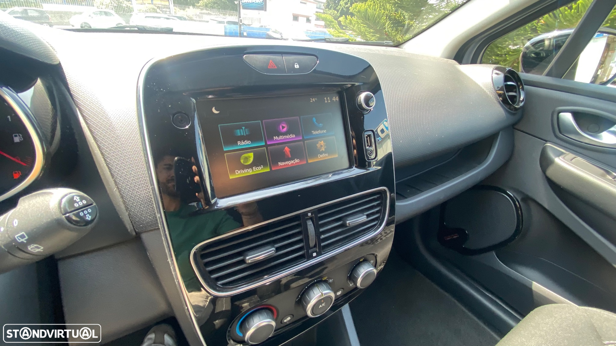 Renault Clio Sport Tourer 0.9 TCe Limited - 33