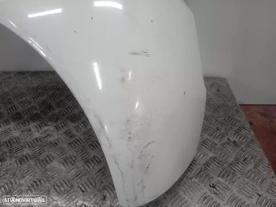 GUARDA-LAMAS TRASEIRA ESQUERDA SMART FORTWO COUPÉ 2010 - - 1