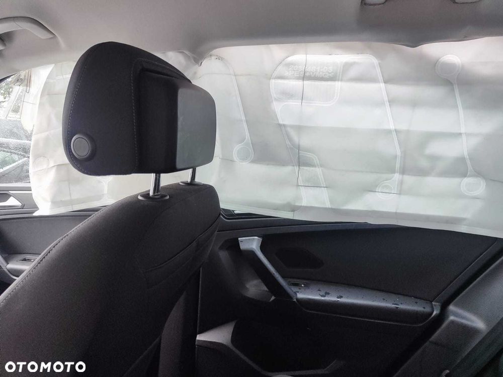 Volkswagen Tiguan - 4