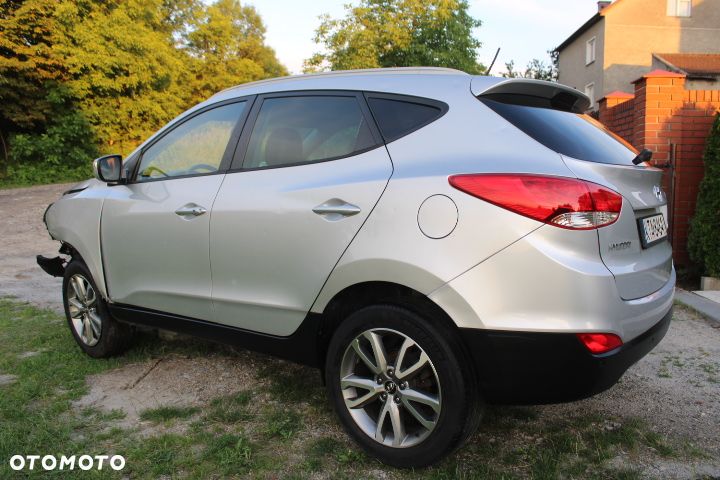 Hyundai ix35 1.7 CRDi Premium 2WD - 23