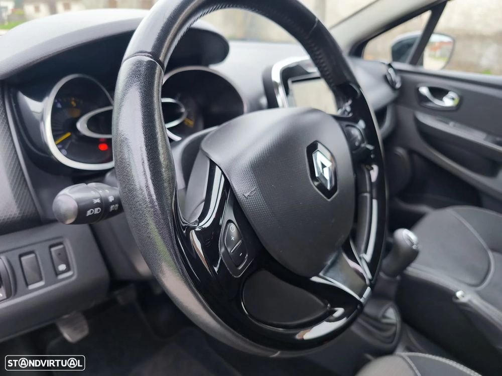 Renault Clio Sport Tourer 1.5 dCi Dynamique S - 11