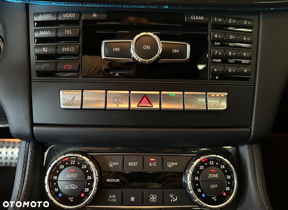 Mercedes-Benz CLS 350 BlueEFFICIENCY 7G-TRONIC - 21