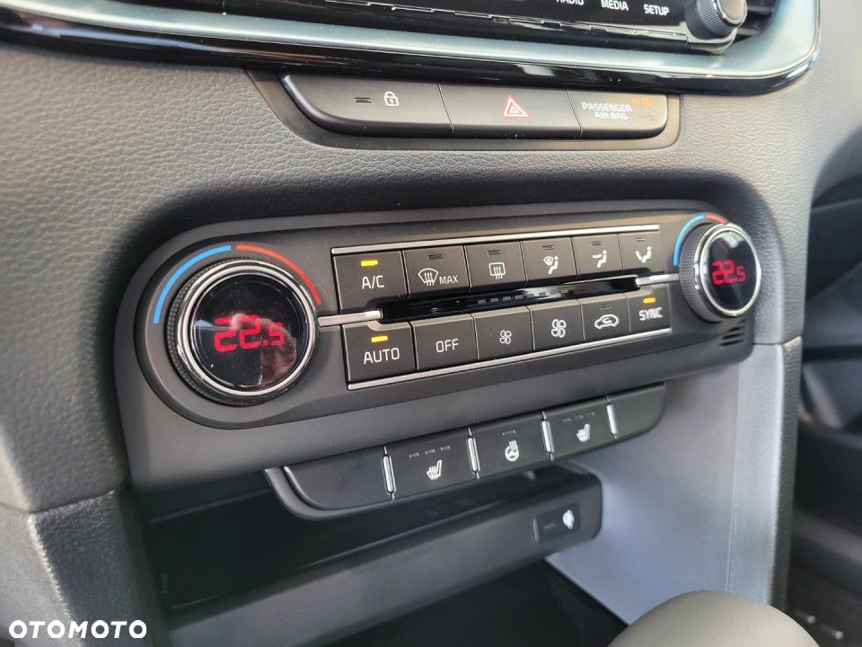 Kia XCeed - 16