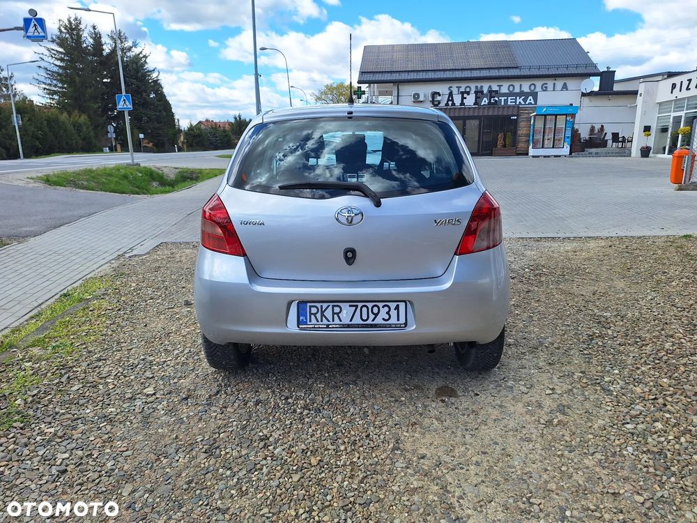 Toyota Yaris 1.0 VVT-i Style - 15