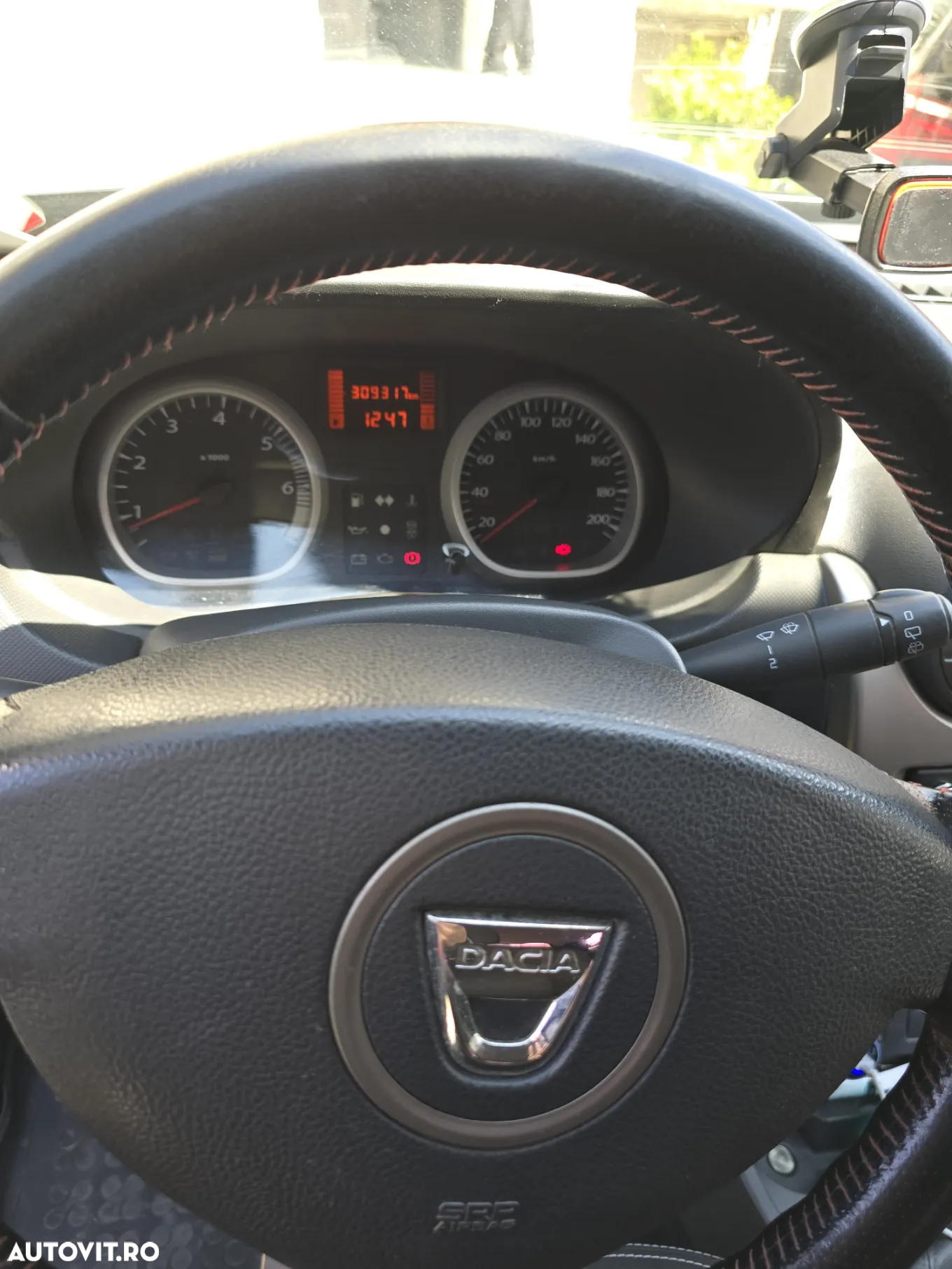 Dacia Duster 1.5 dCi 4x4 Ambiance - 7