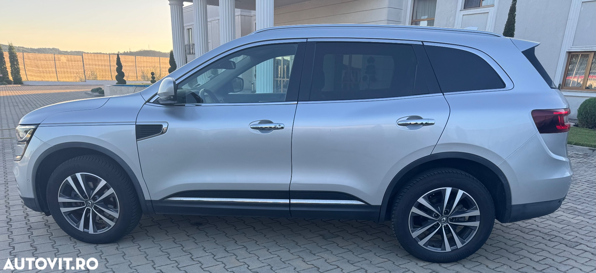 Renault Koleos ENERGY dCi 175 X-tronic 4WD INITIALE PARIS - 5