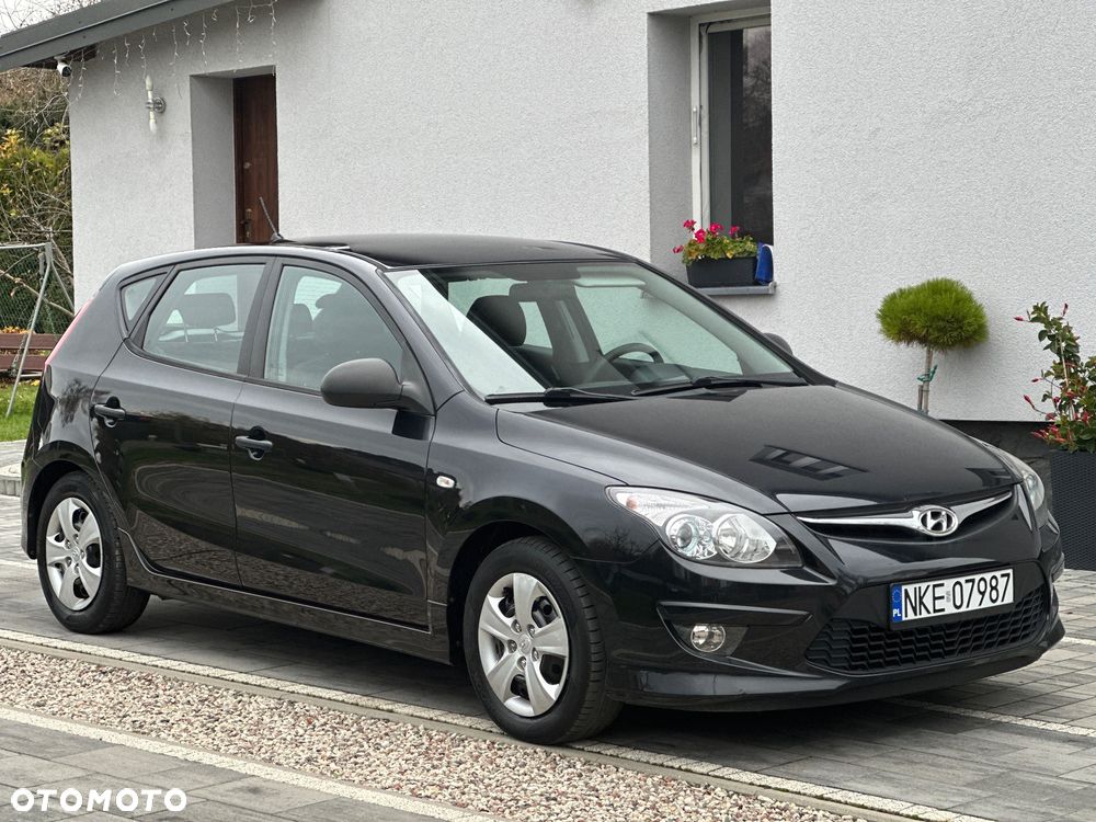 Hyundai i30 i30cw 1.6 CRDi Edition 20 - 23