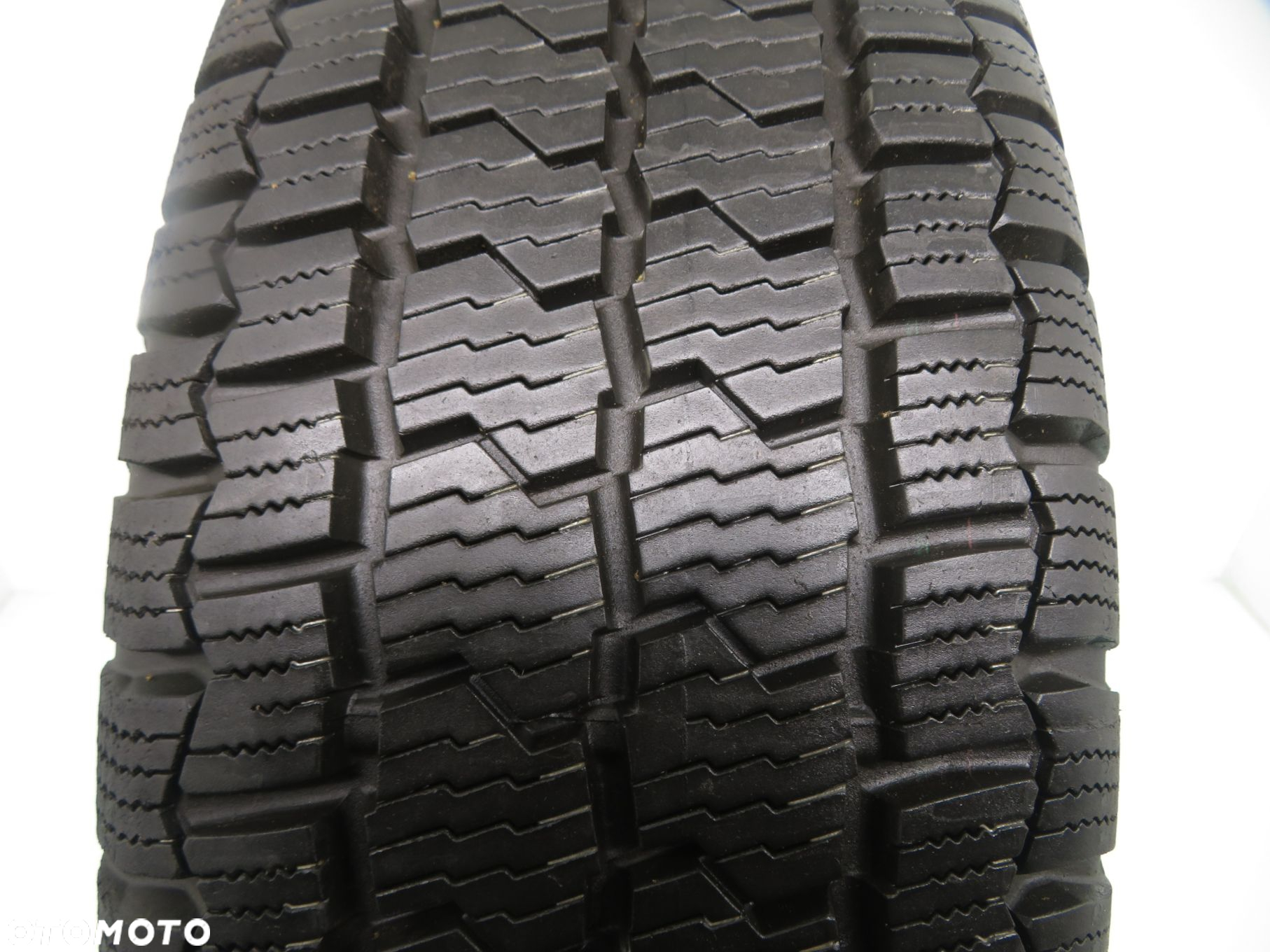 1x 235/65R16C OPONA CAŁOROCZNA Continental VancoFourSeason 2 115/113R - 7