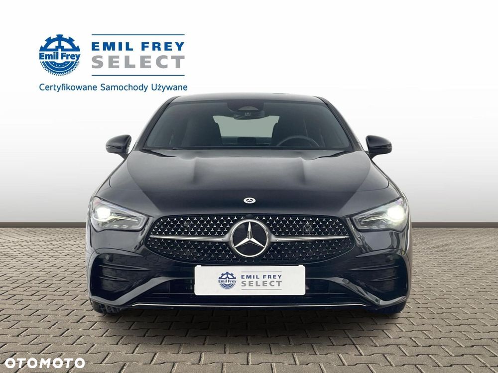 Mercedes-Benz CLA - 8