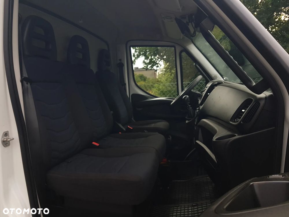 Iveco 70C18 WYWROTKA 3 STRONNA KIPER 3,60x2,2 BLIŹNIAKI 7 TON KLIMA HAK MANUAL 6-BIEGÓW - 8