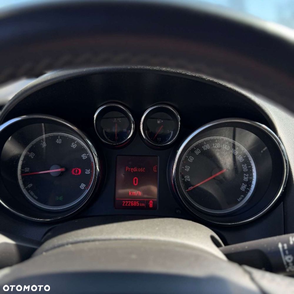 Opel Astra - 35