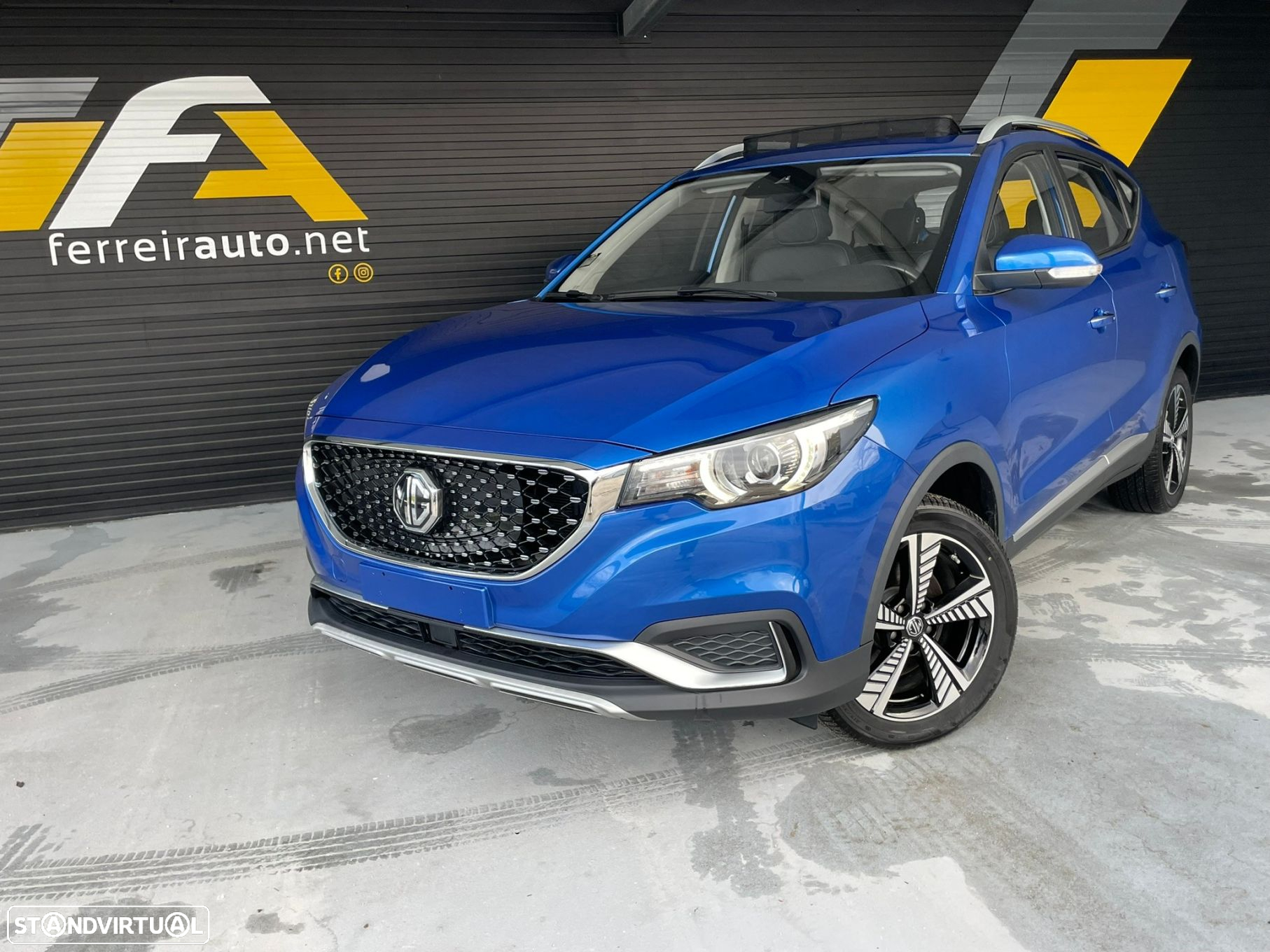 MG ZS EV 44.5 kWh Luxury - 3