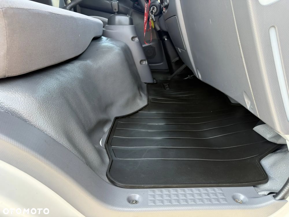 Isuzu P7,5 - 16