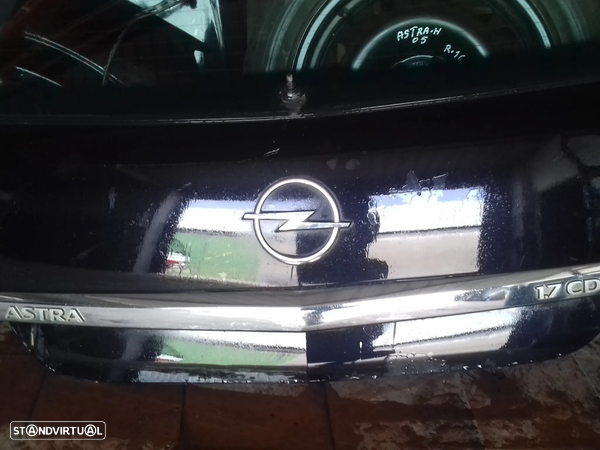 Tampa da Mala do Opel Astra H