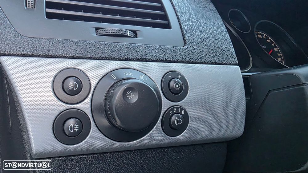 Opel Astra 1.3 CDTI Enjoy EcoFLEX - 20