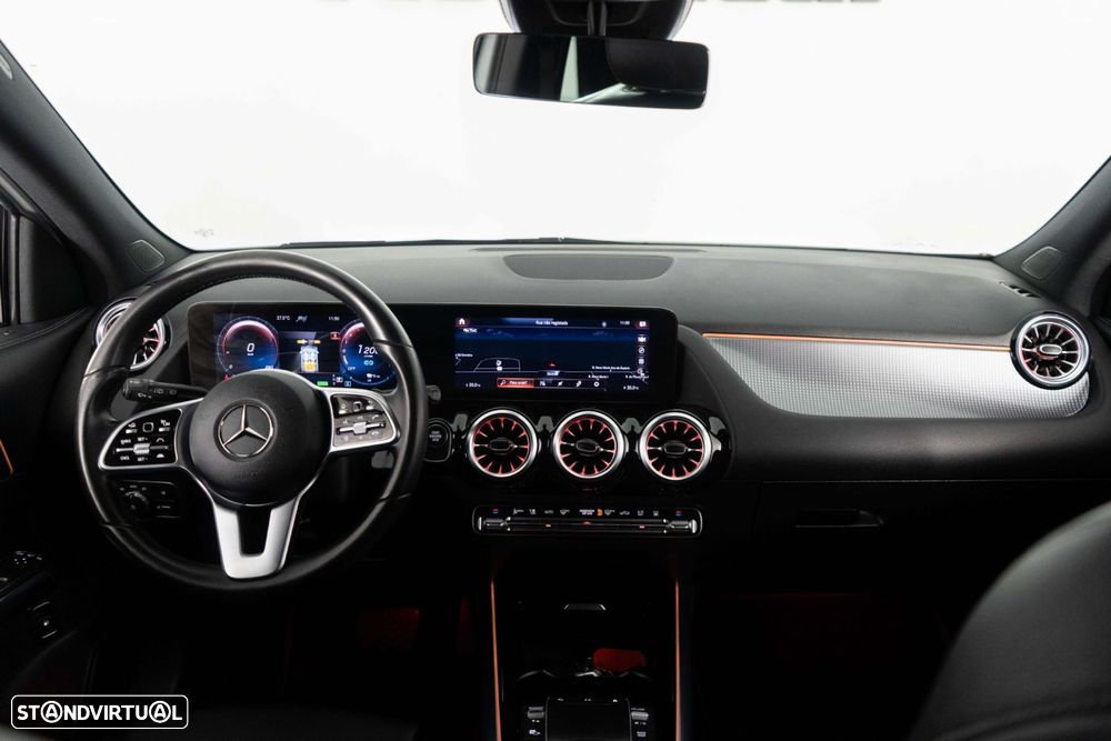 Mercedes-Benz GLA 250 e - 22
