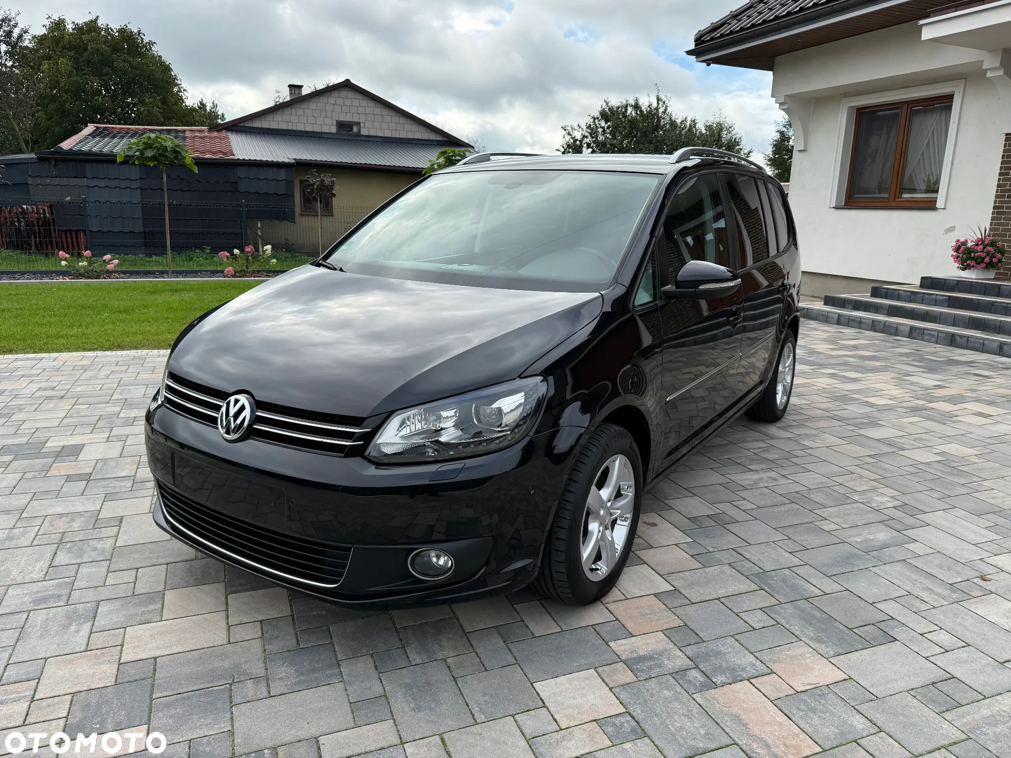 Volkswagen Touran 2.0 TDI DPF Highline Perfectline - 2