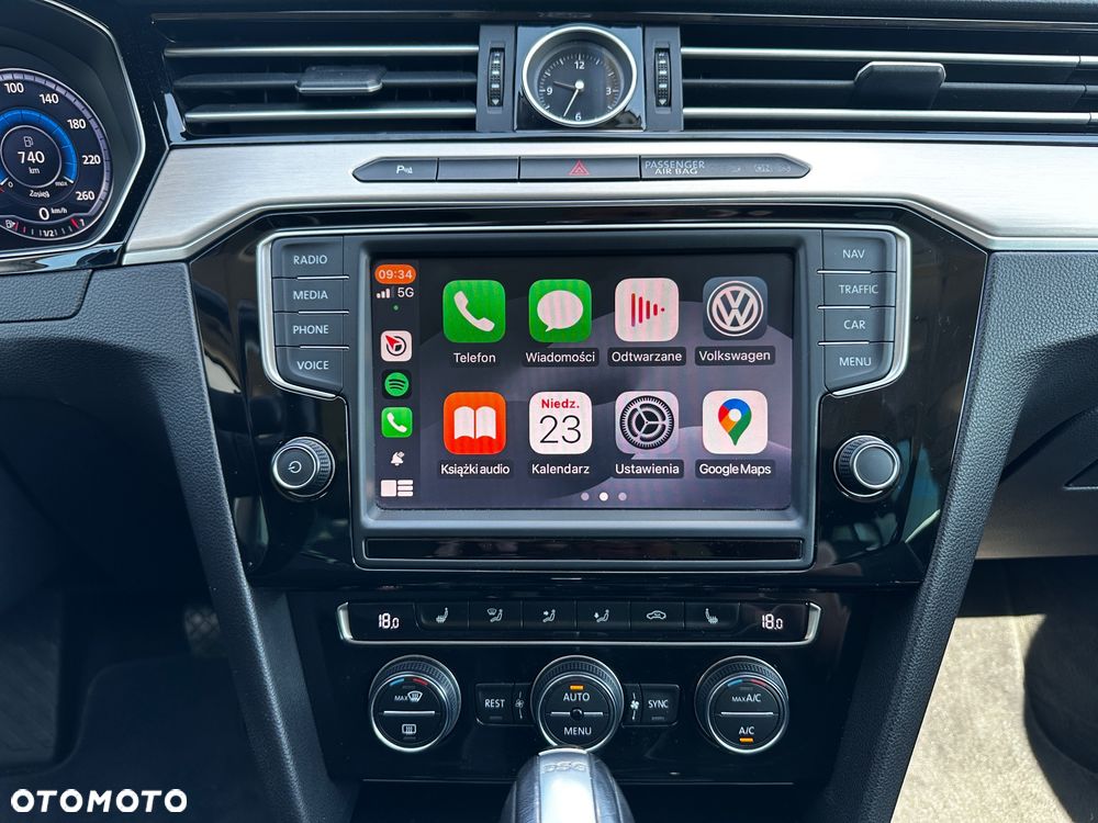 Volkswagen Passat 2.0 TDI SCR 4Mot DSG Highline - 8