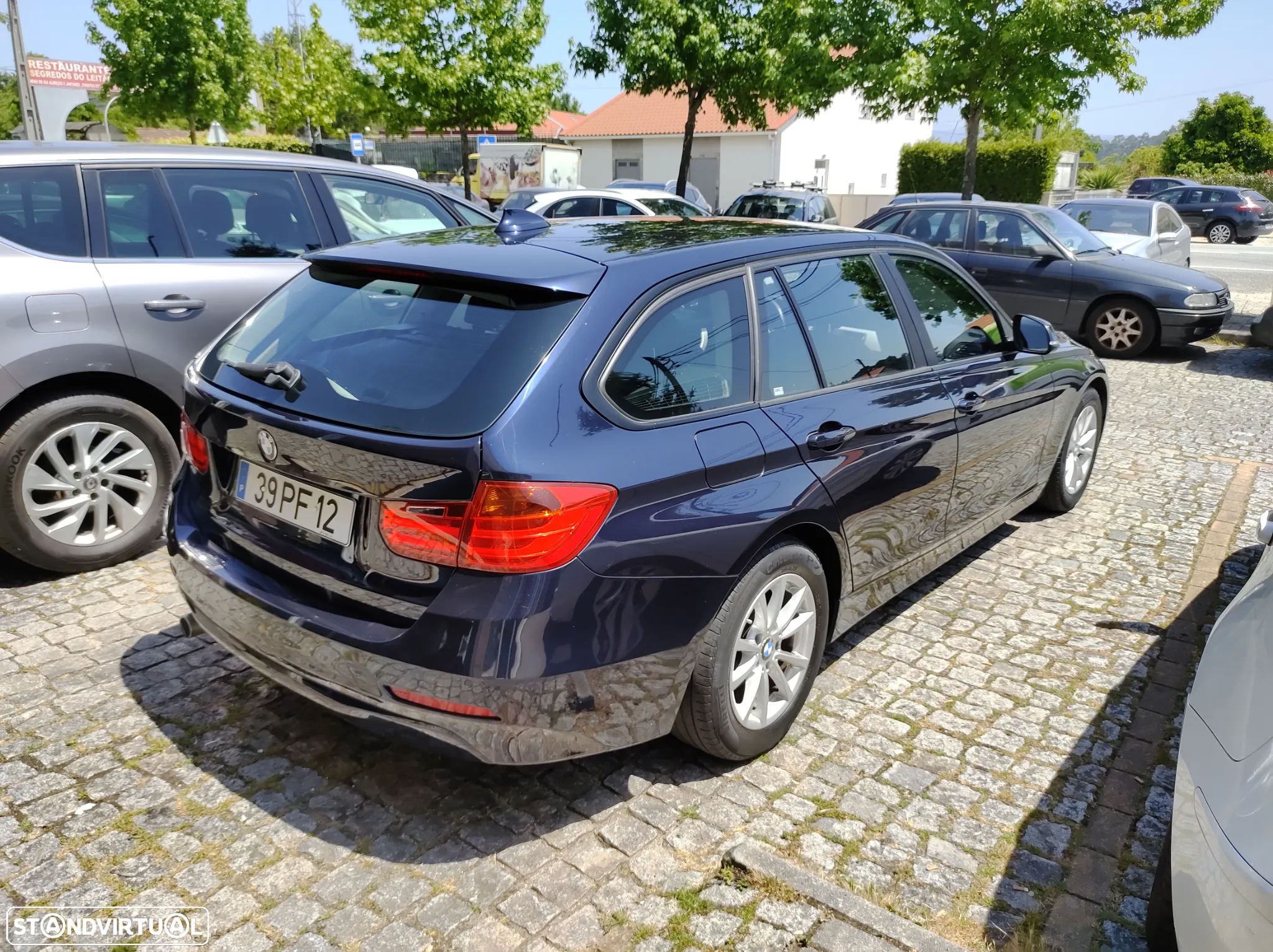 BMW 318 d Touring Auto - 14