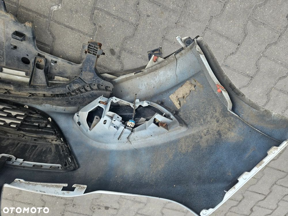 Opel Astra J IV zderzak przód przedni grill halogen Y40R - 6