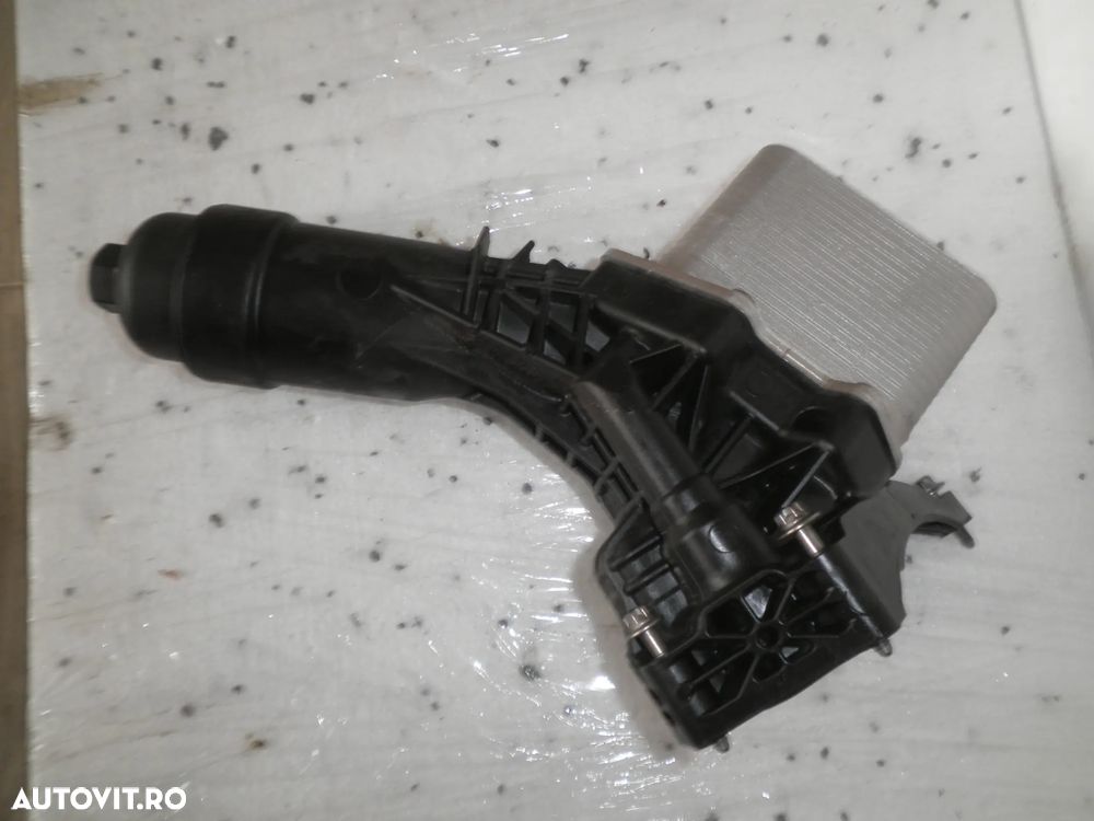 Termoflot + carcasa filtru ulei BMW Seria 5 G60 2.0 d B47D20B 2024 72550590 8471879 847187903 - 1