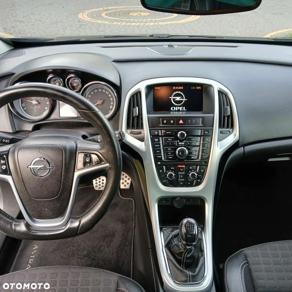 Opel Astra - 10