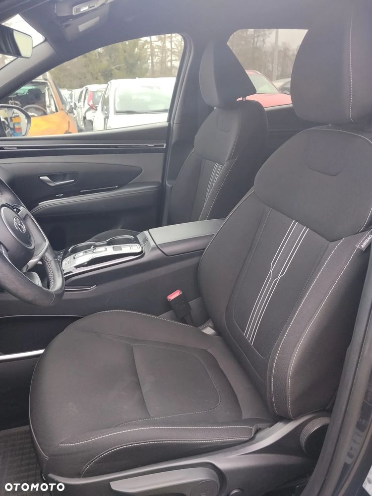 Hyundai Tucson 1.6 T-GDi Smart 4WD DCT - 16