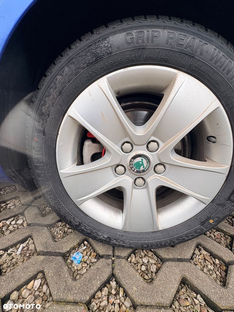 Skoda Octavia 2.0 TDI DPF RS - 9
