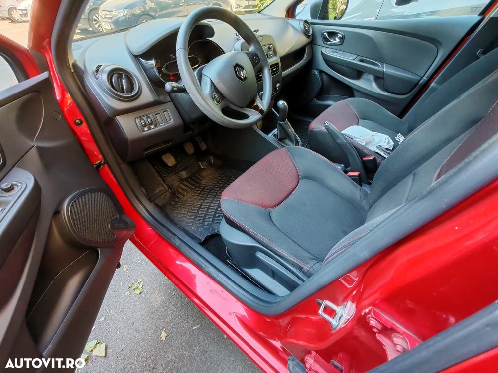 Renault Clio 1.2 16V 75 Collection - 8