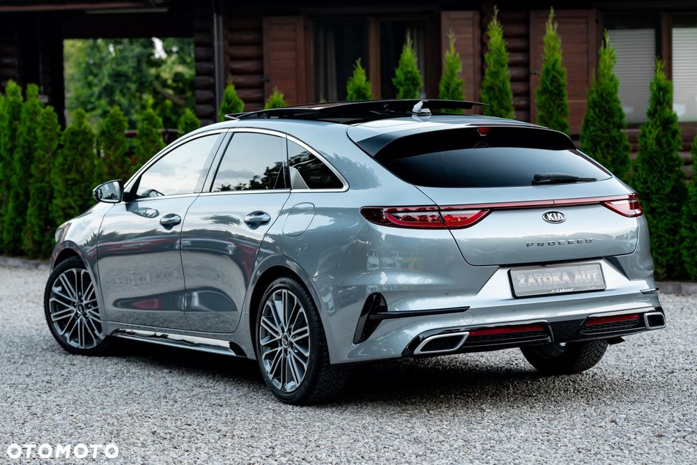 Kia ProCeed 1.5 T-GDI DCT7 OPF GT LINE - 13