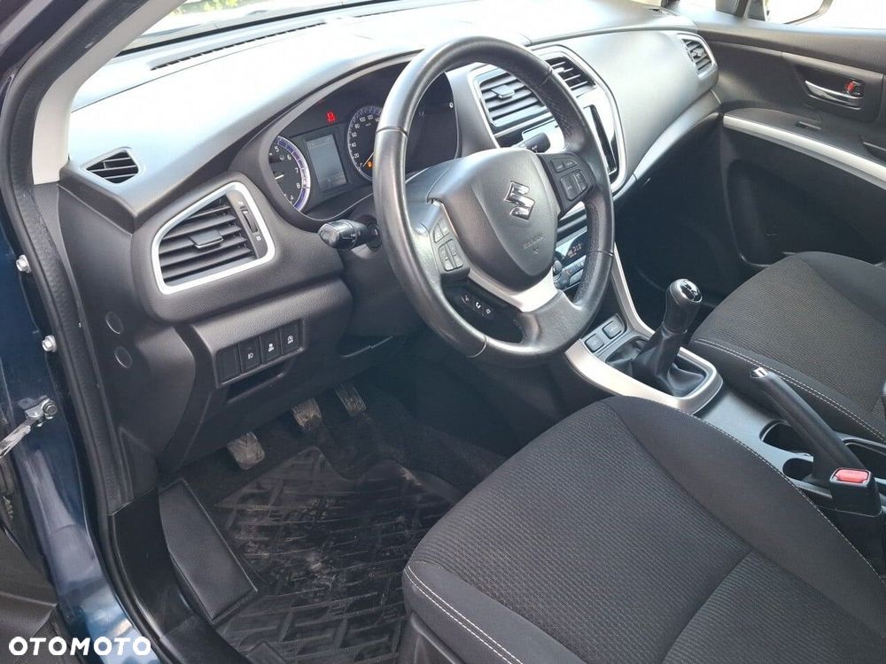 Suzuki SX4 S-Cross 1.0 T Premium - 19