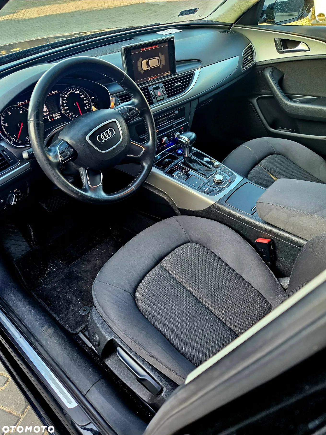 Audi A6 - 6