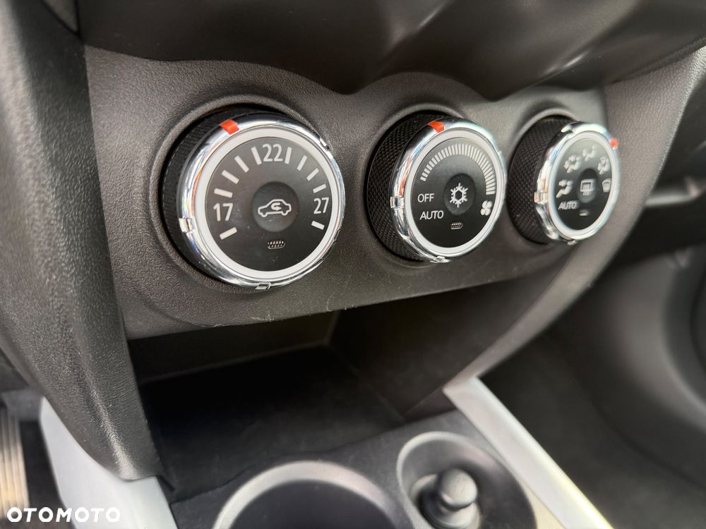 Mitsubishi ASX 1.6 Intense - 20
