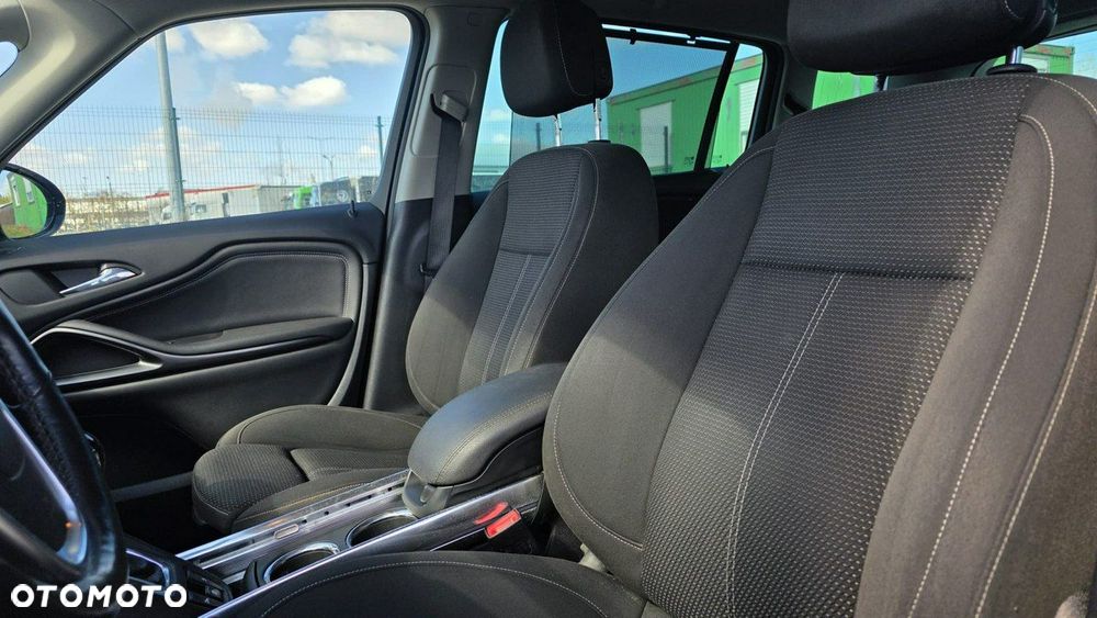 Opel Zafira - 19