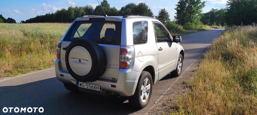 Suzuki Grand Vitara 1.6 - 6