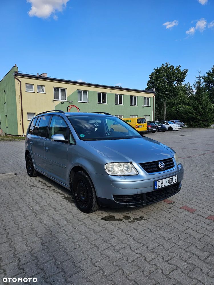 Volkswagen Touran 1.4 TSI Trendline - 1