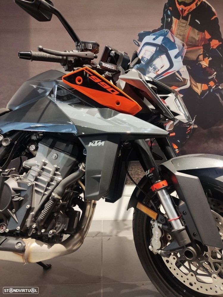 KTM 990 DUKE - 3