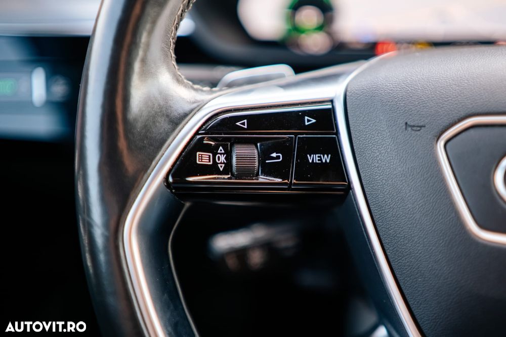 Audi e-tron - 29