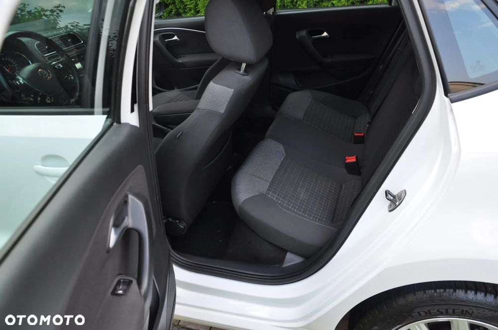 Volkswagen Polo 1.2 TSI BMT Comfortline - 11