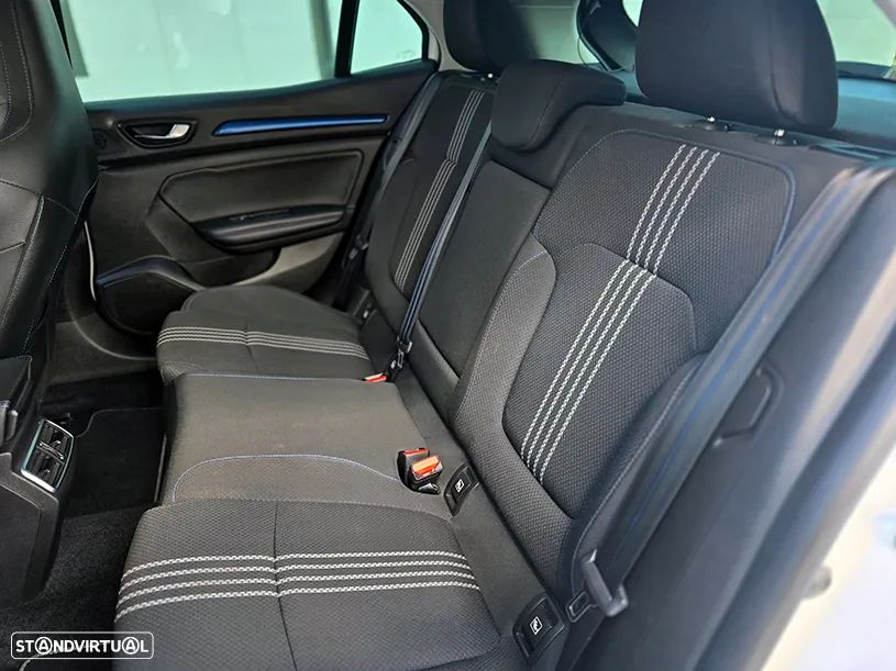 Renault Mégane 1.5 Blue dCi GT Line - 14
