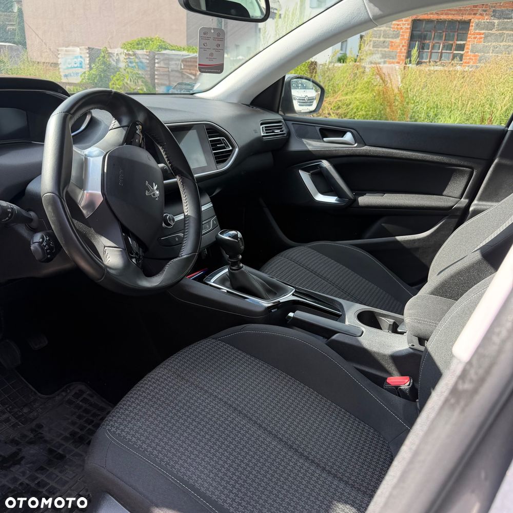 Peugeot 308 1.5 BlueHDi Active S&S - 8