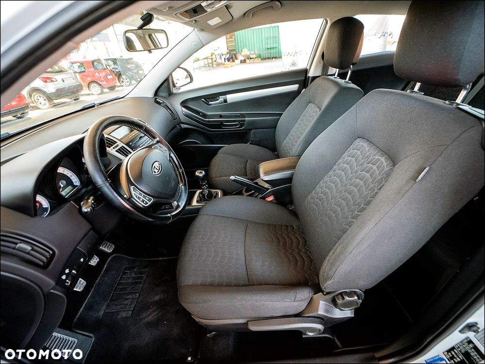 Kia ProCeed - 30