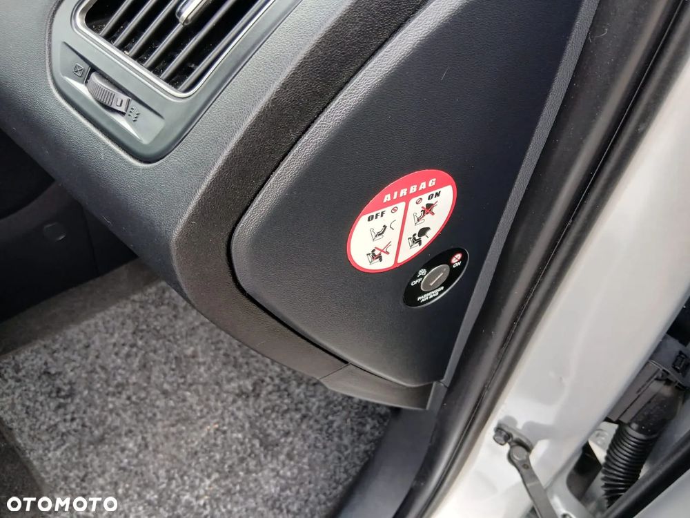 Hyundai ix35 2.0 2WD Comfort - 28